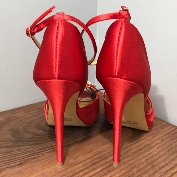 Sold - Picture 4 of 6